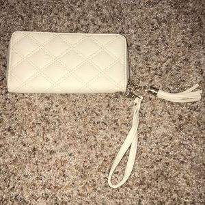 wristlet